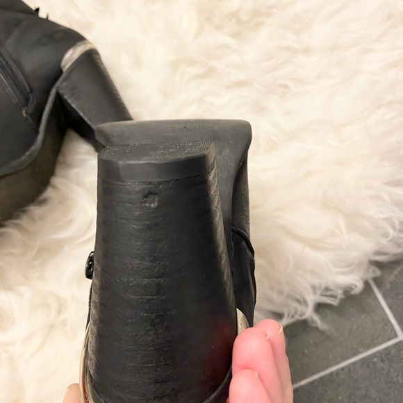 STEVE MADDEN Wantagh Booties, Size 6.5, Black Genuine Leather - Picture 5 of 13